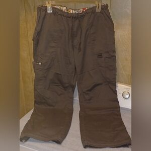 EUC Koi Women's Grey Cargo Scrub Pants, Size 2x(XXL)